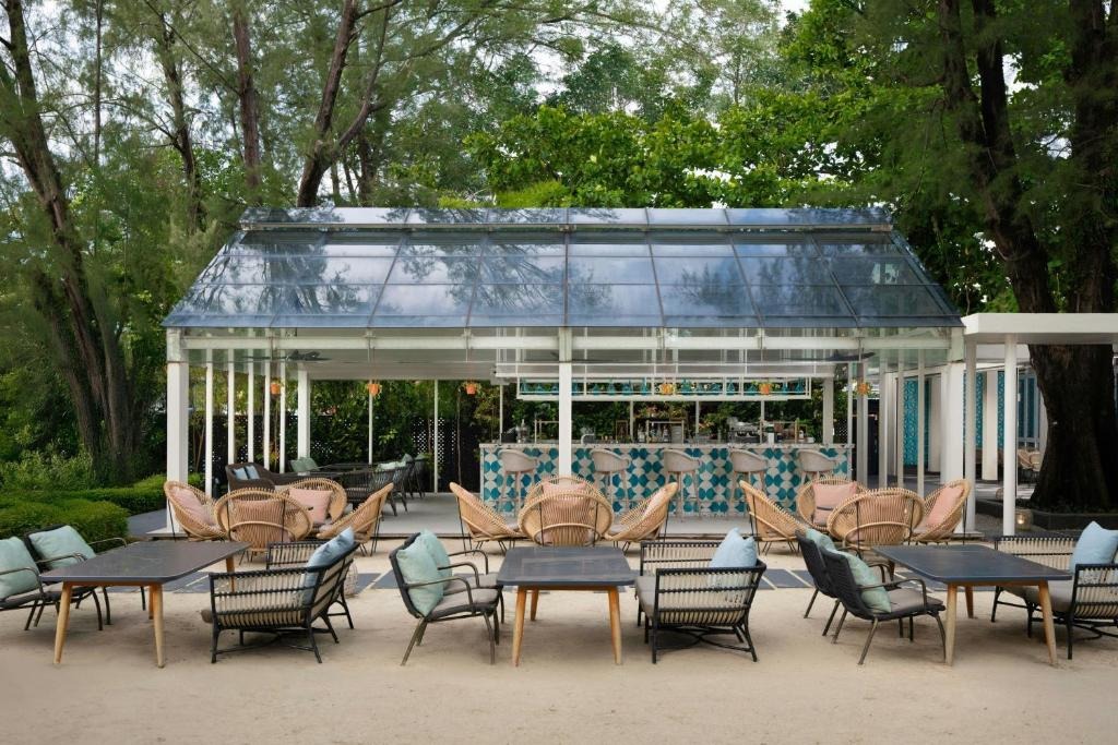 هتل لون پاین